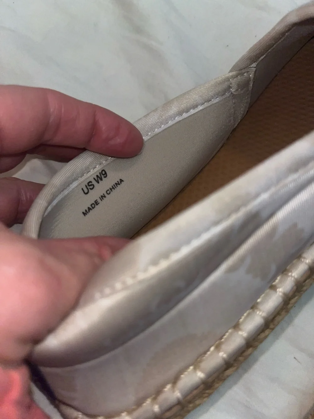 SeaStar Cream Patterned Women’s Espadrille Slip-On Flats size 9